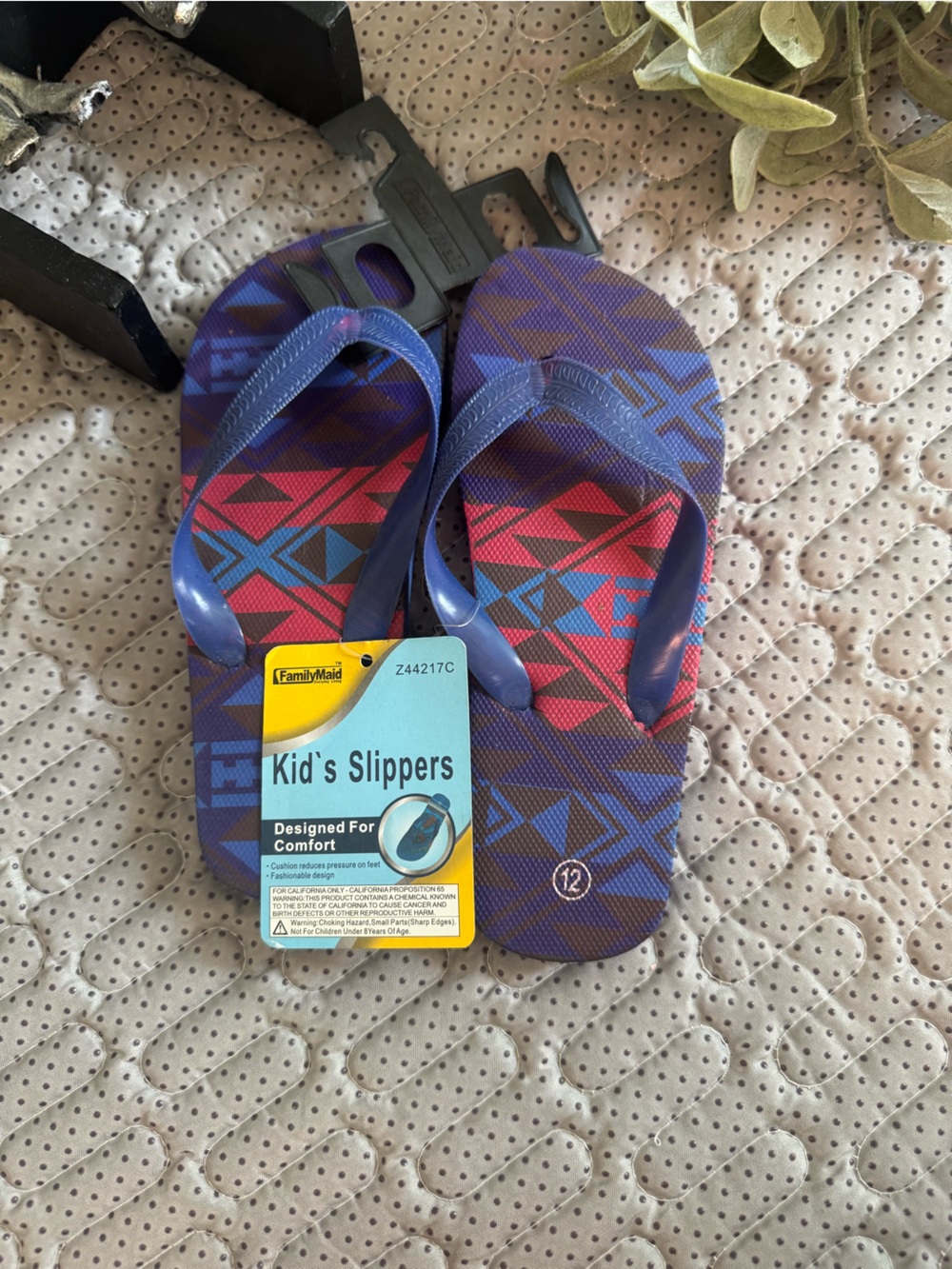 Kids' Slippers - Purple & Red Geometric Flip Flops